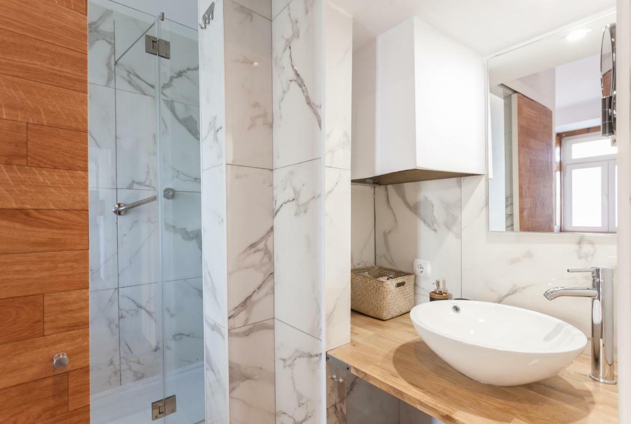 Rossio Vintage Two-Bedroom Apartment - By Lu Holidays Lisboa Extérieur photo