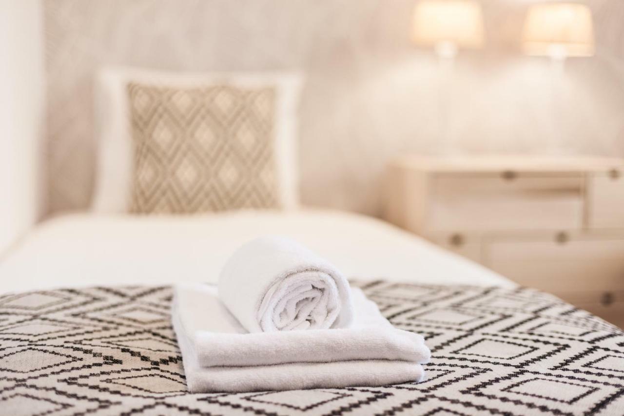 Rossio Vintage Two-Bedroom Apartment - By Lu Holidays Lisboa Extérieur photo