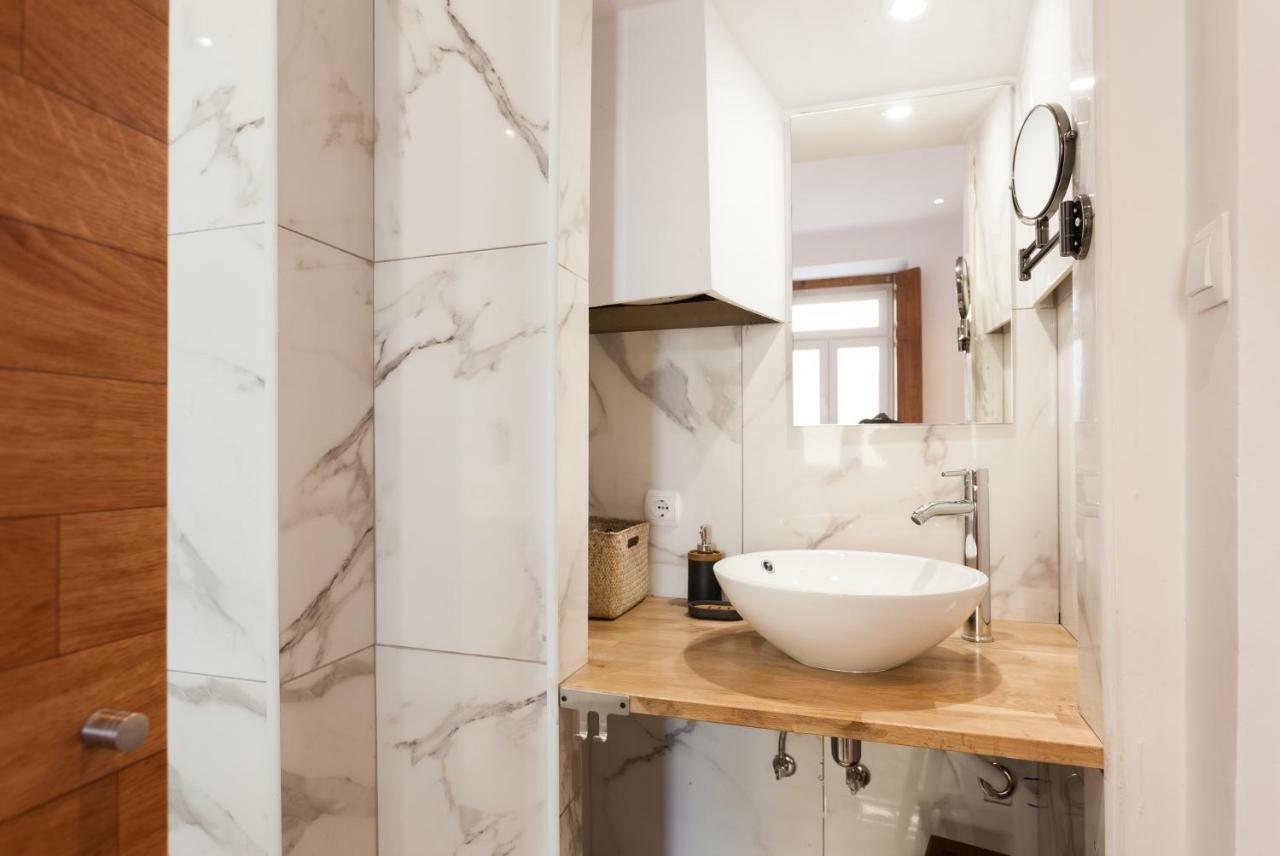 Rossio Vintage Two-Bedroom Apartment - By Lu Holidays Lisboa Extérieur photo